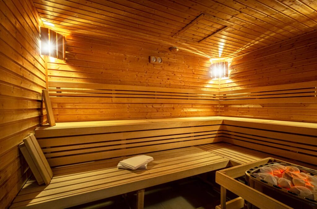 Thermal bazén & Saunia - saunový svět